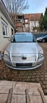 Toyota Avensis - gebrauchte Toyota Avensis aus dem Jahr 2005