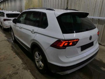 Volkswagen Tiguan - 3