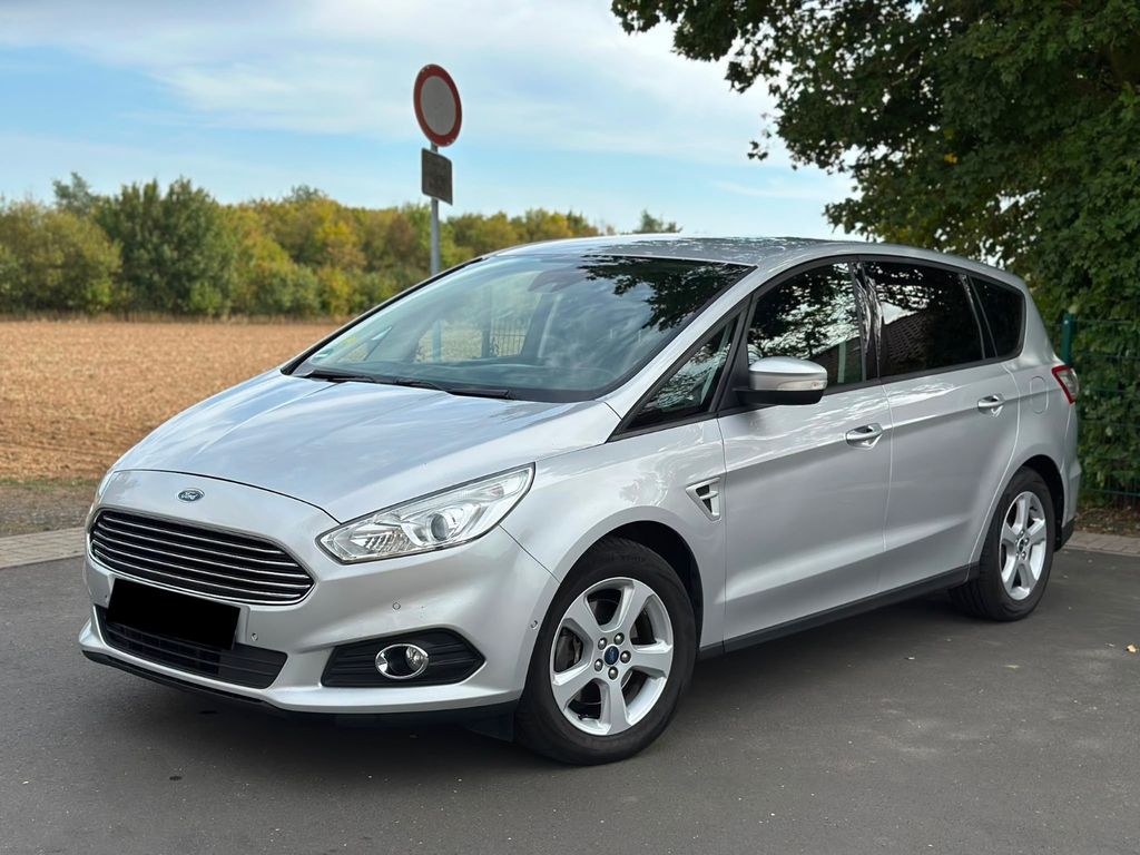 Image of Ford S-Max