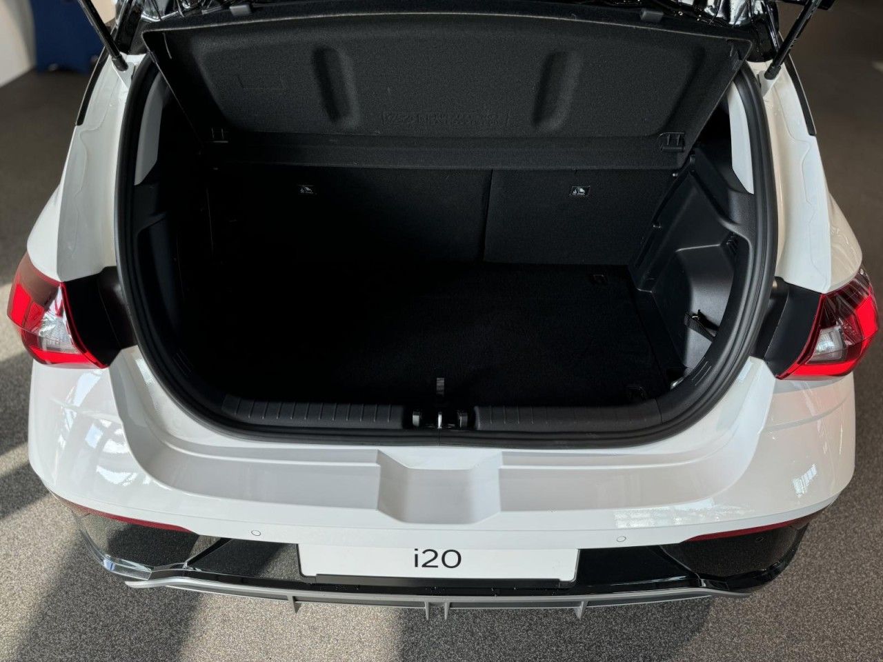 Hyundai i20 - Bild 17