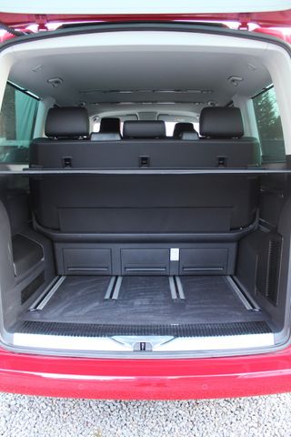 Volkswagen T6.1 Multivan Generation SIX 150PS DSG LED