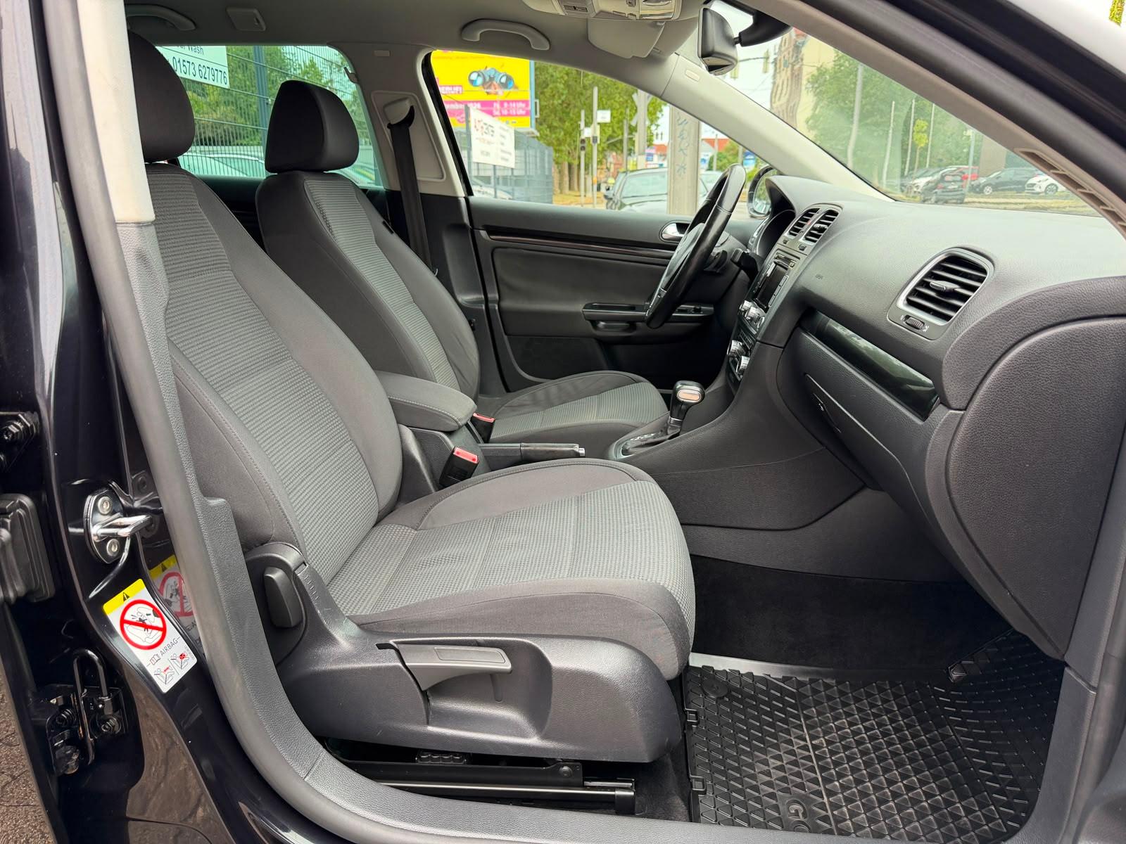 Volkswagen Golf 2009 — photo 19
