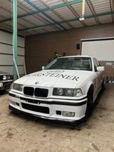 BMW E36 Limousine 320i Schalter HISTORIE 3 Hand - BMW 320 aus 1993: 320i