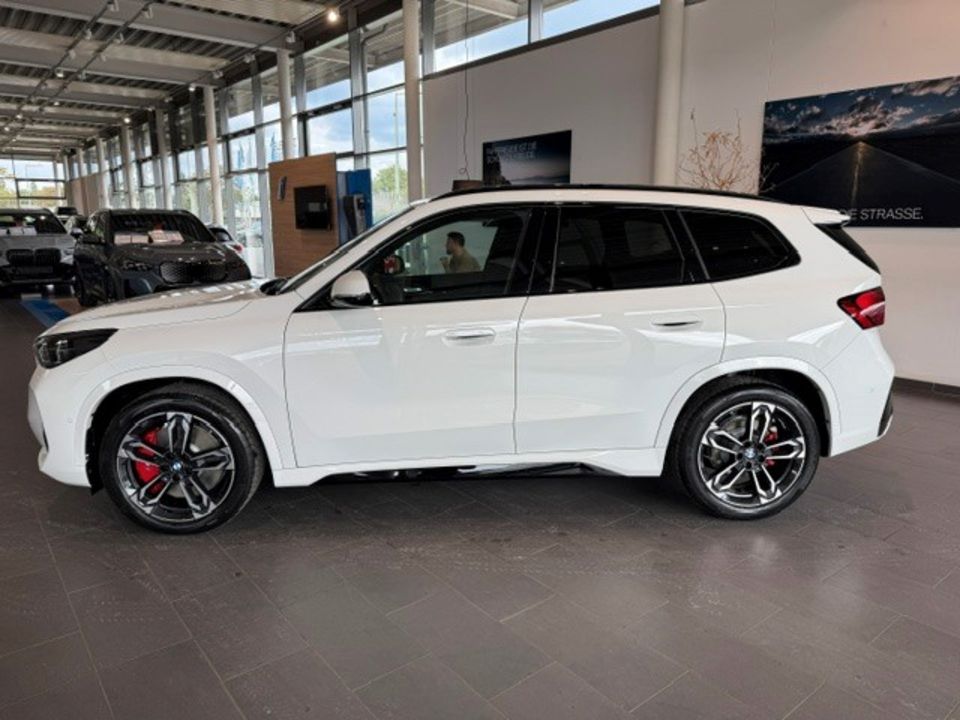 BMW X1 sDrive20i Steptronic Navi DSG LED imagem 3
