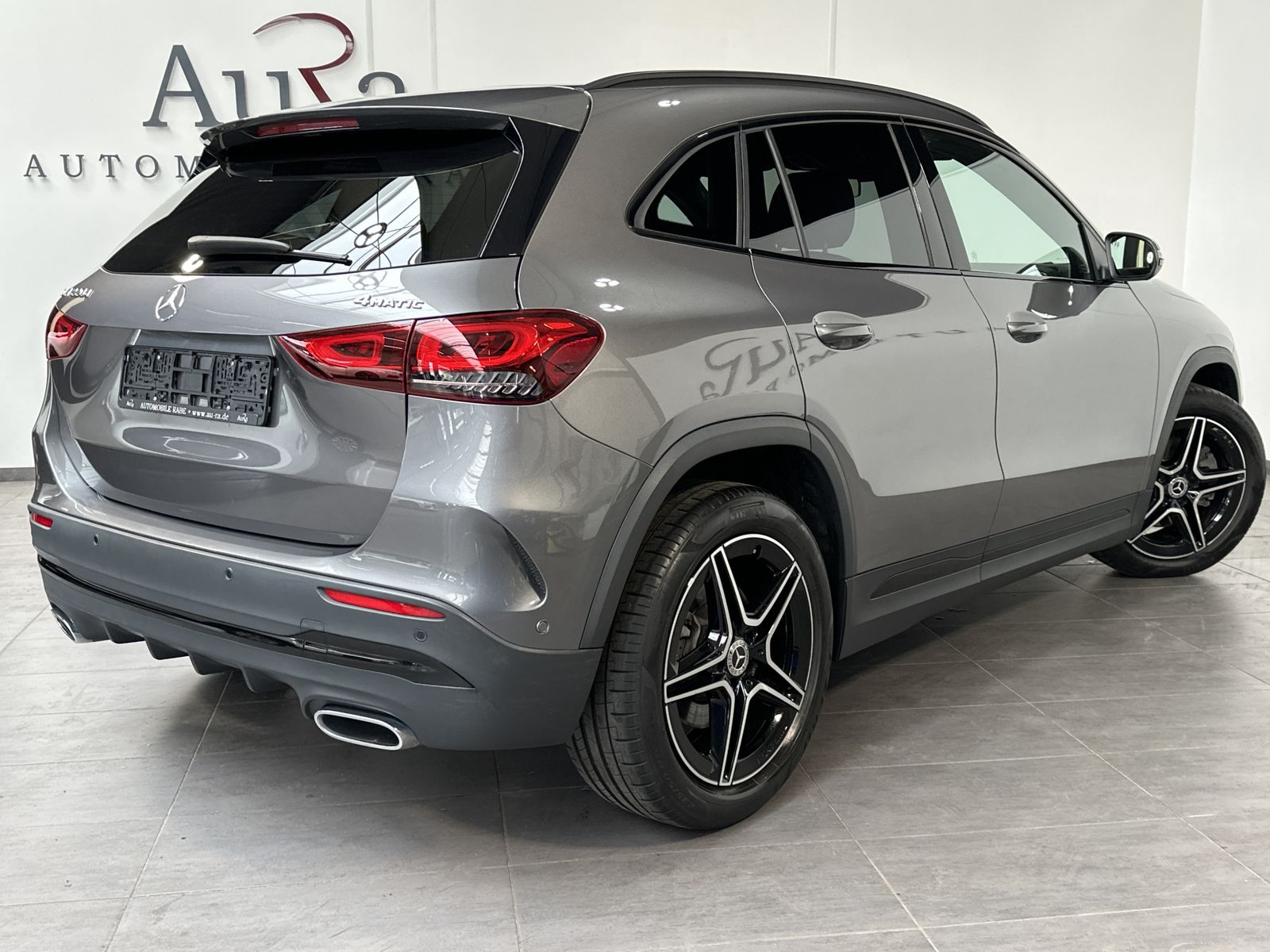 Fahrzeugabbildung Mercedes-Benz GLA 220d 4Matic AMG-Line NAV+LED+KAMERA+PANORAMA
