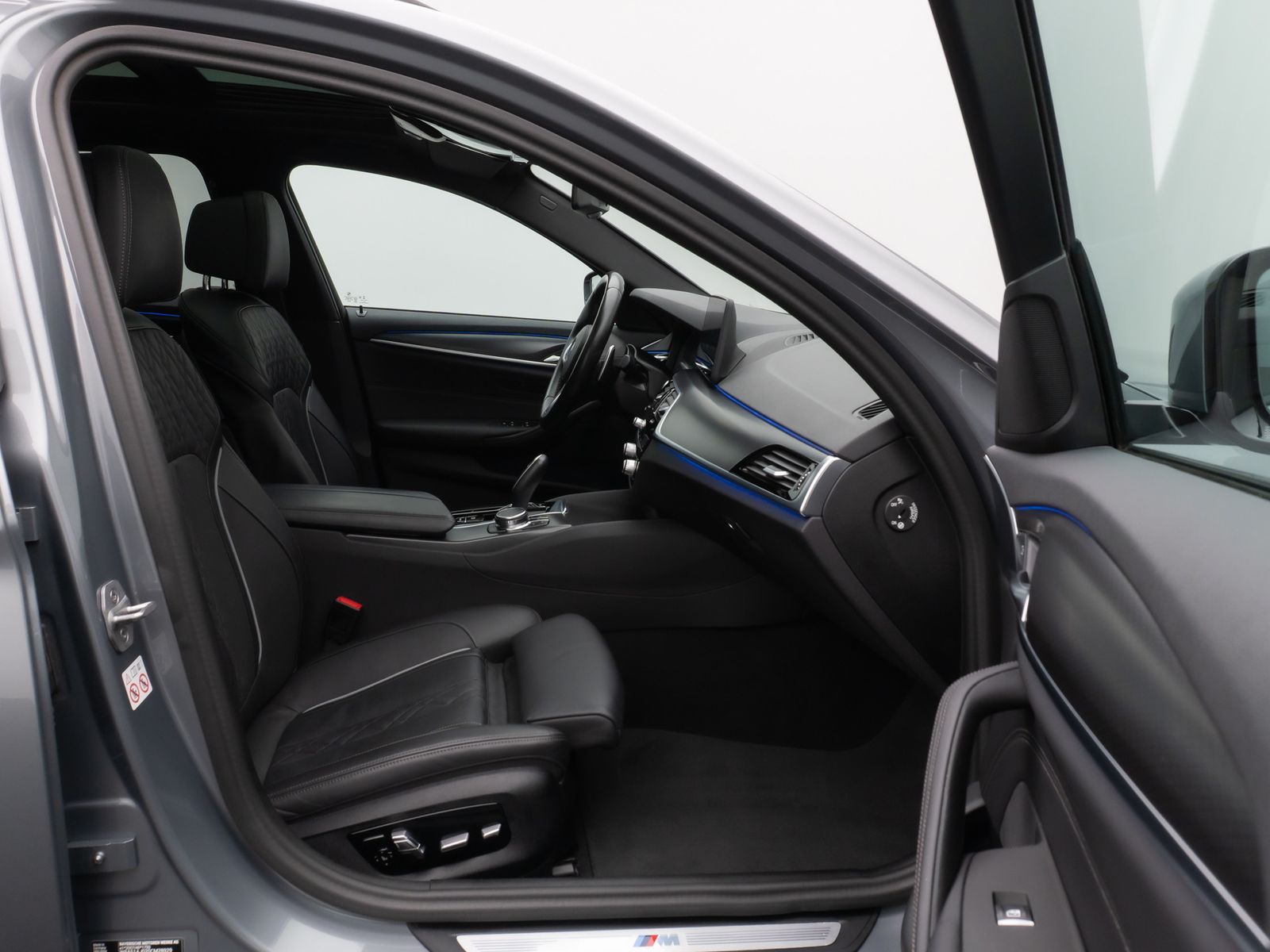 Fahrzeugabbildung BMW 540d xD M SportPro Panoram Kamera Laser HUD HiFi