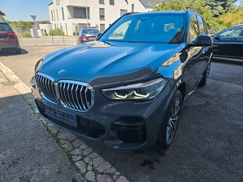 Image of BMW X5