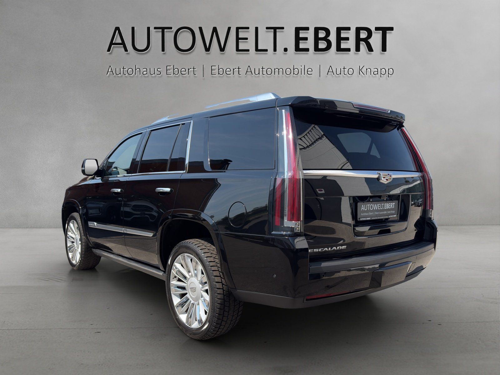 Fahrzeugabbildung Cadillac Escalade 6.2 V8 Platinum/GSD/BOSE/HUD/360°CAM/