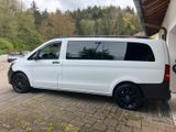 Mercedes-Benz Vito Tourer 8 - Sitzer Extra Lang - Mercedes-Benz Vito mit Diesel-Antrieb: Kleinbus, 8 Sitzer
