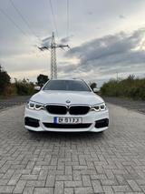 BMW 5er (G31) 540i xD M-Sport /TÜV neu/HUD/Schec - BMW 540 in Gelsenkirchen