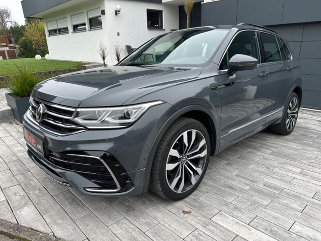 Volkswagen Tiguan R-Line 4M ActiveDsp Pano Kamera AHK