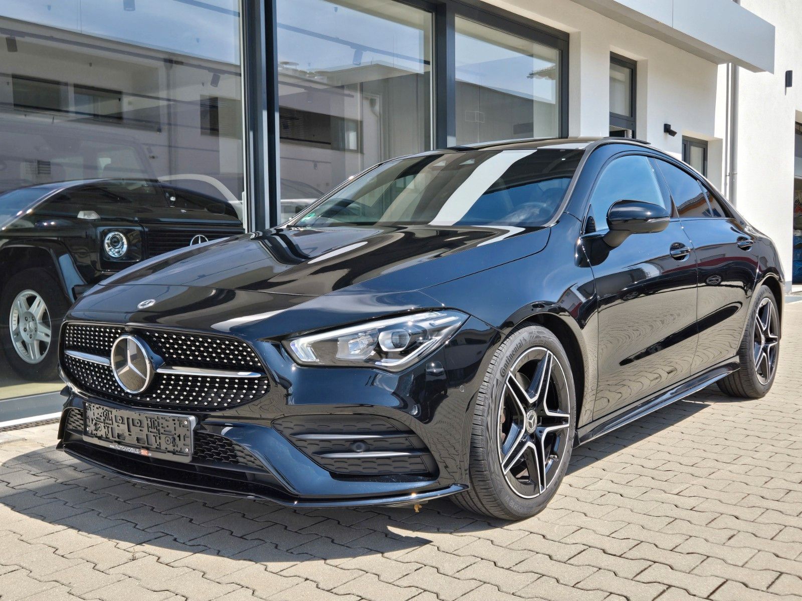 Mercedes-Benz CLA 220d Coupe AMG Line Panorama Night MBUX 360° foto 3