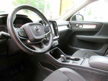 Volvo XC40 - 5