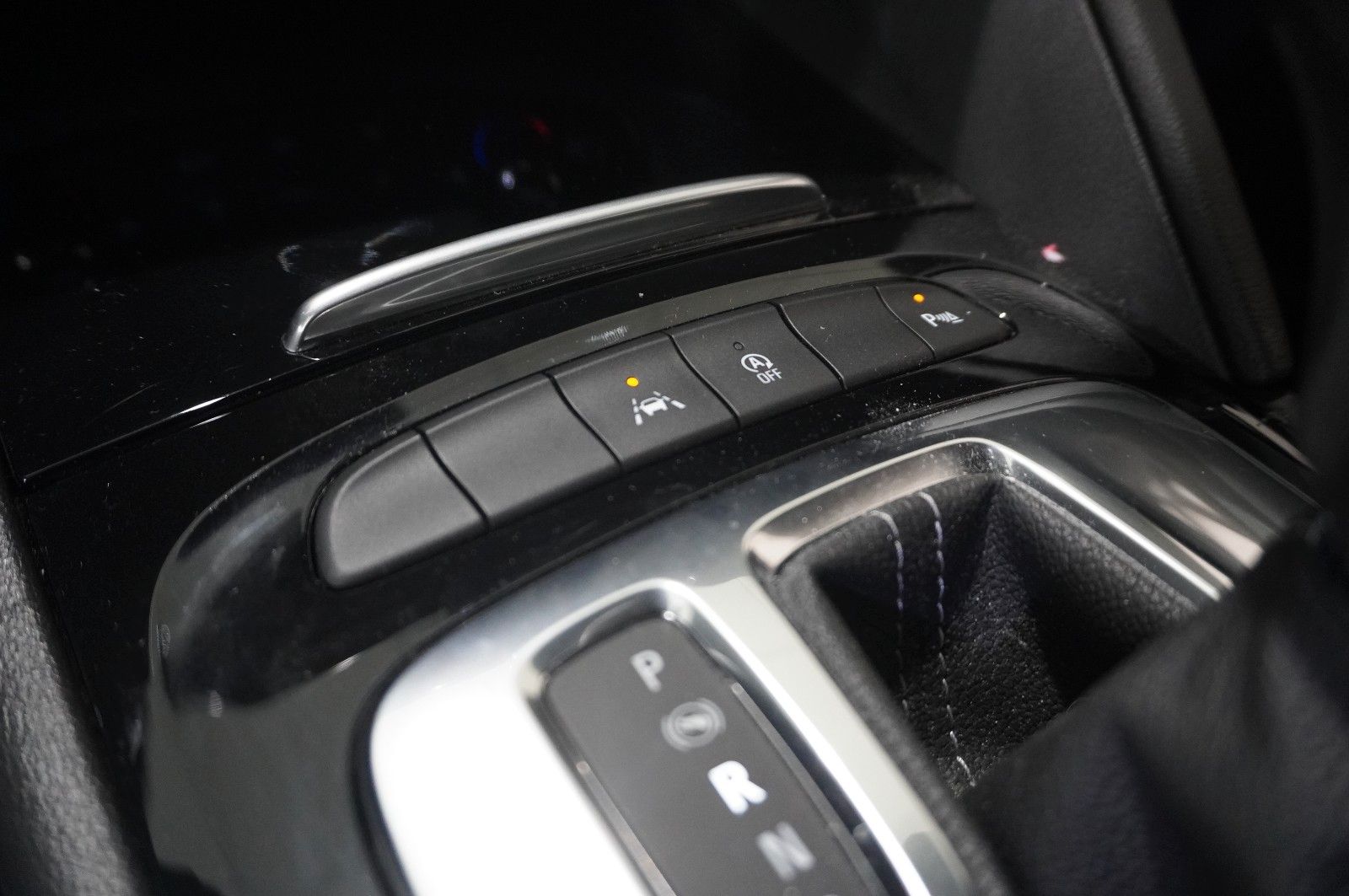 Fahrzeugabbildung Opel Insignia B ST 2.0D BUSINESS NAVI/LED/KAMERA/HUD