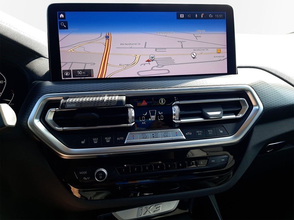 BMW iX3 - Bild 11