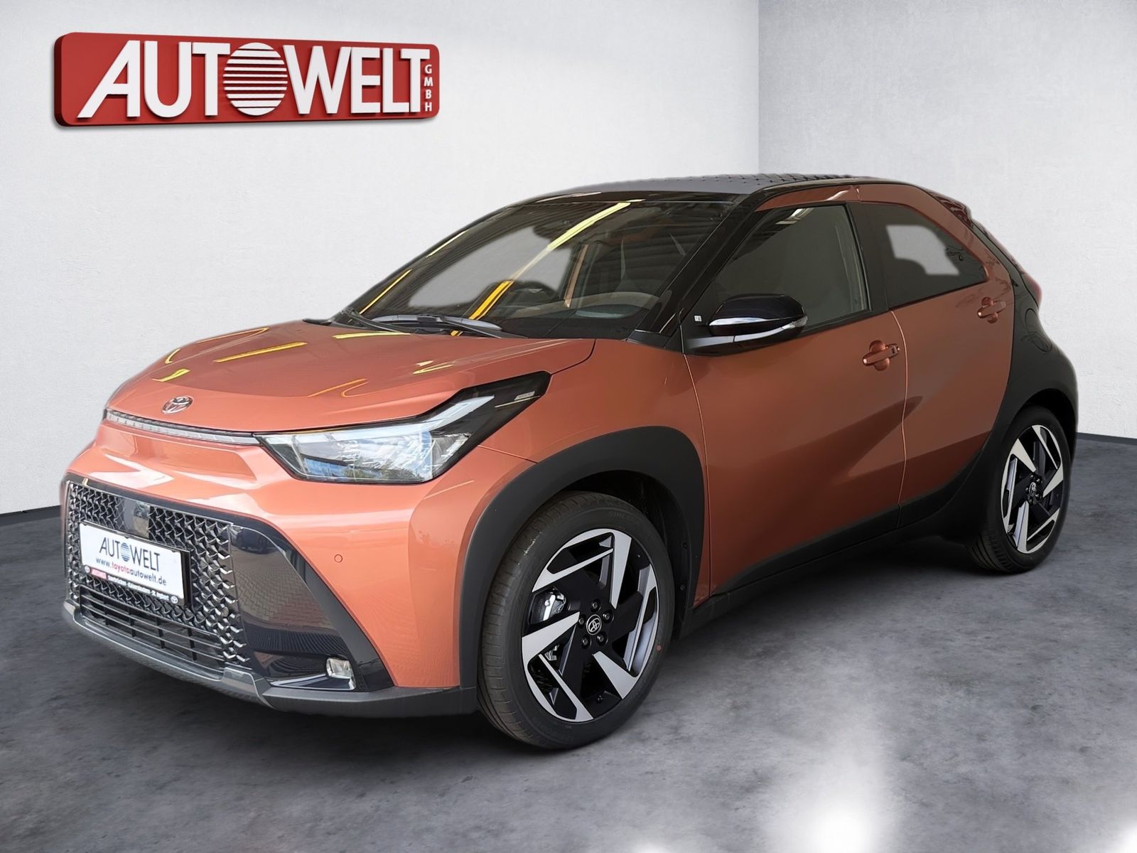 Fahrzeugabbildung Toyota Aygo X 1.5 Hybrid Lounge Canvas-Faltd., JBL,Kam.