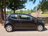 Volkswagen up! move up!   Klimaanlage * - Gebrauchtwagen bis 5.000 Euro mit TÜV