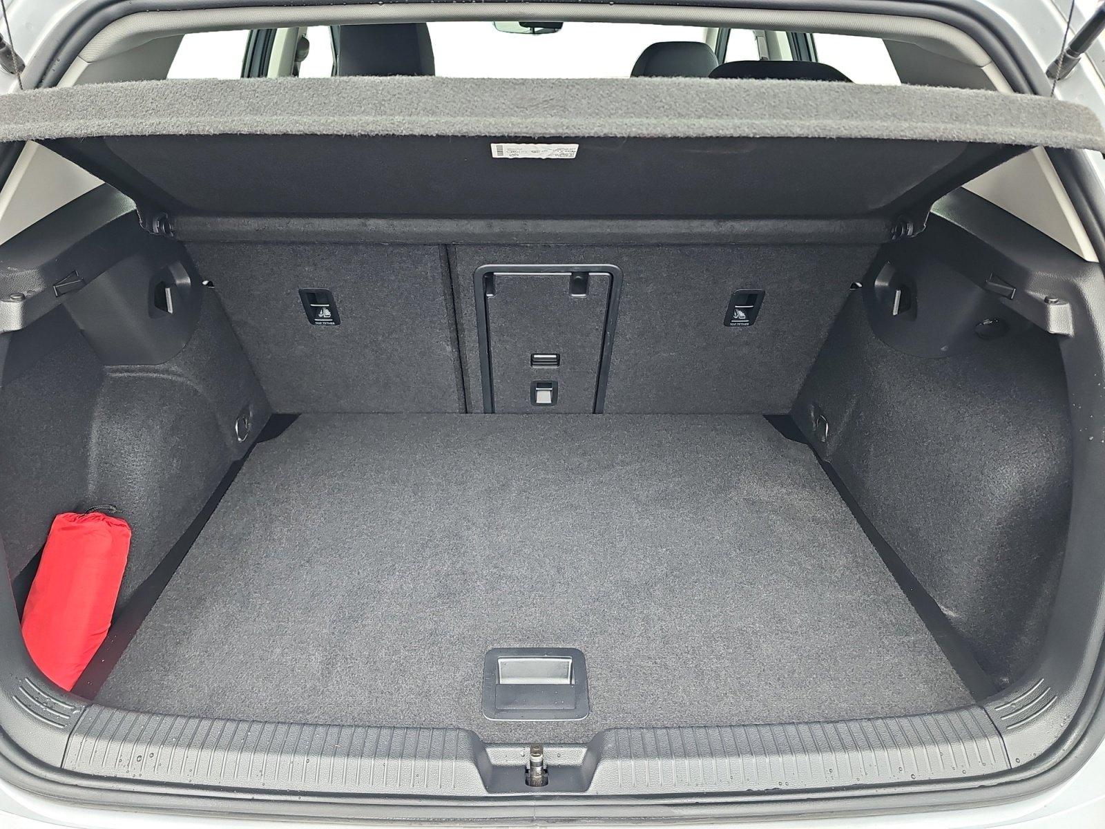 Volkswagen Golf VIII 1.5 TSI Life ACC Akustikglas DynLicht, миниатюра 15