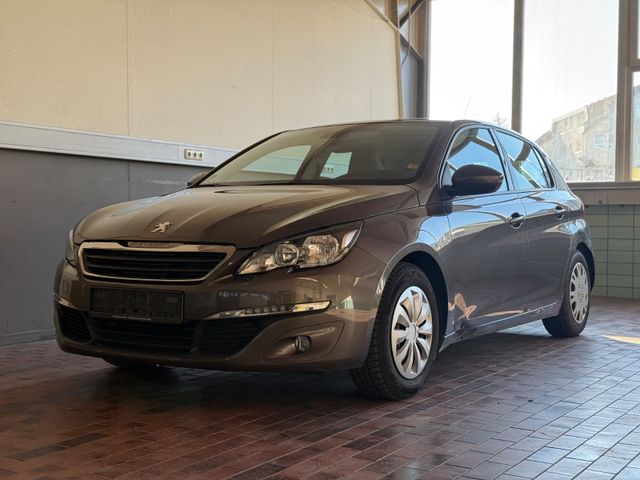 Peugeot 308 Active Rentnerfahrzeug/wenig km/1aScheckheft