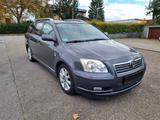 Toyota Avensis Kombi 2.0 D-4D Sol Tüv 7/27 AHK Tempomat - Toyota Avensis in Stuttgart