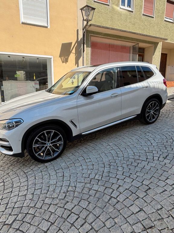 Image of BMW X3