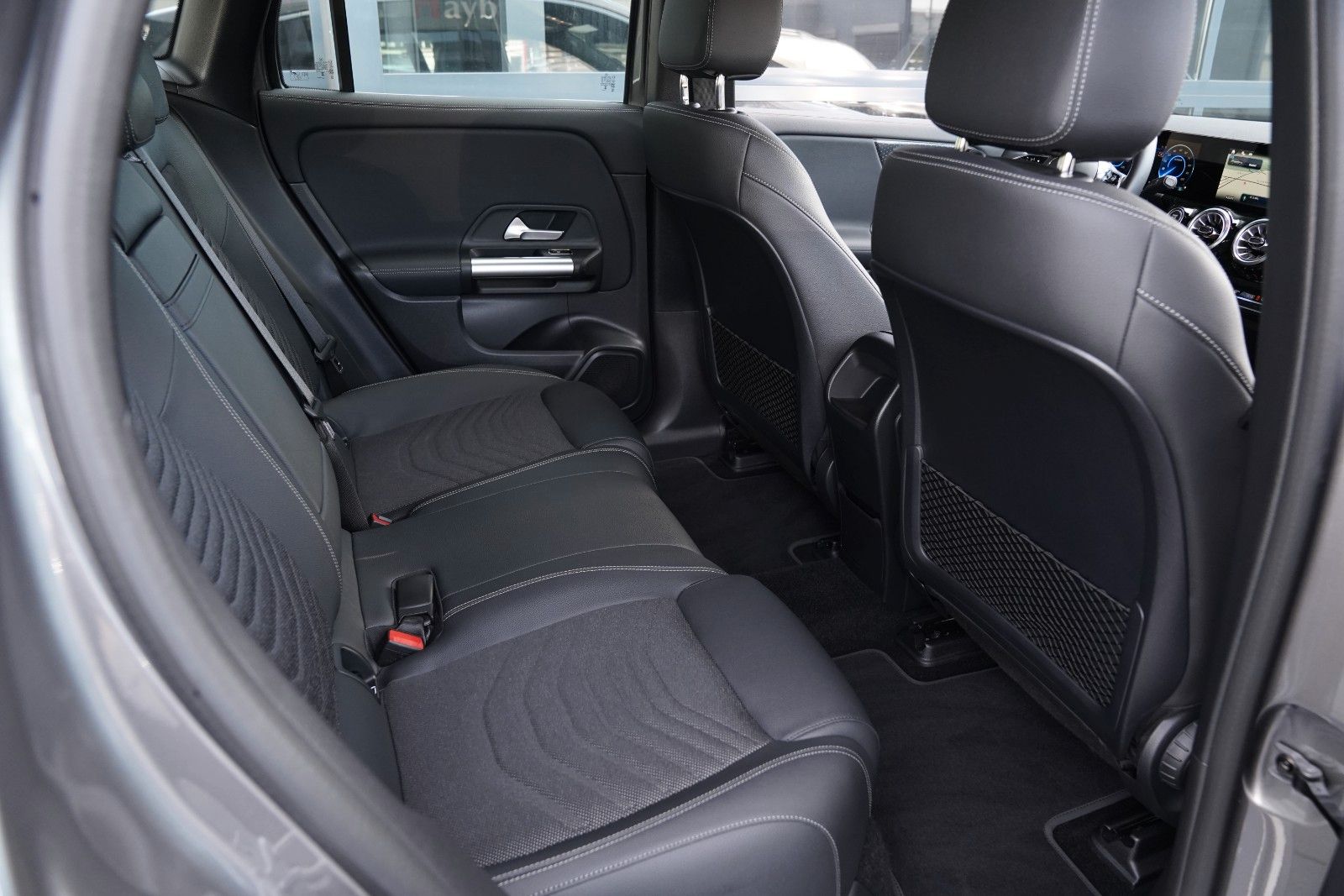 Mercedes-Benz EQA 350 4Matic MBUX Wide -LED-360-Distronic foto 17