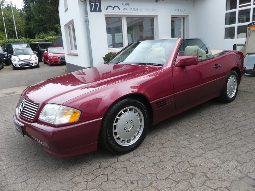 Mercedes-Benz SL 300