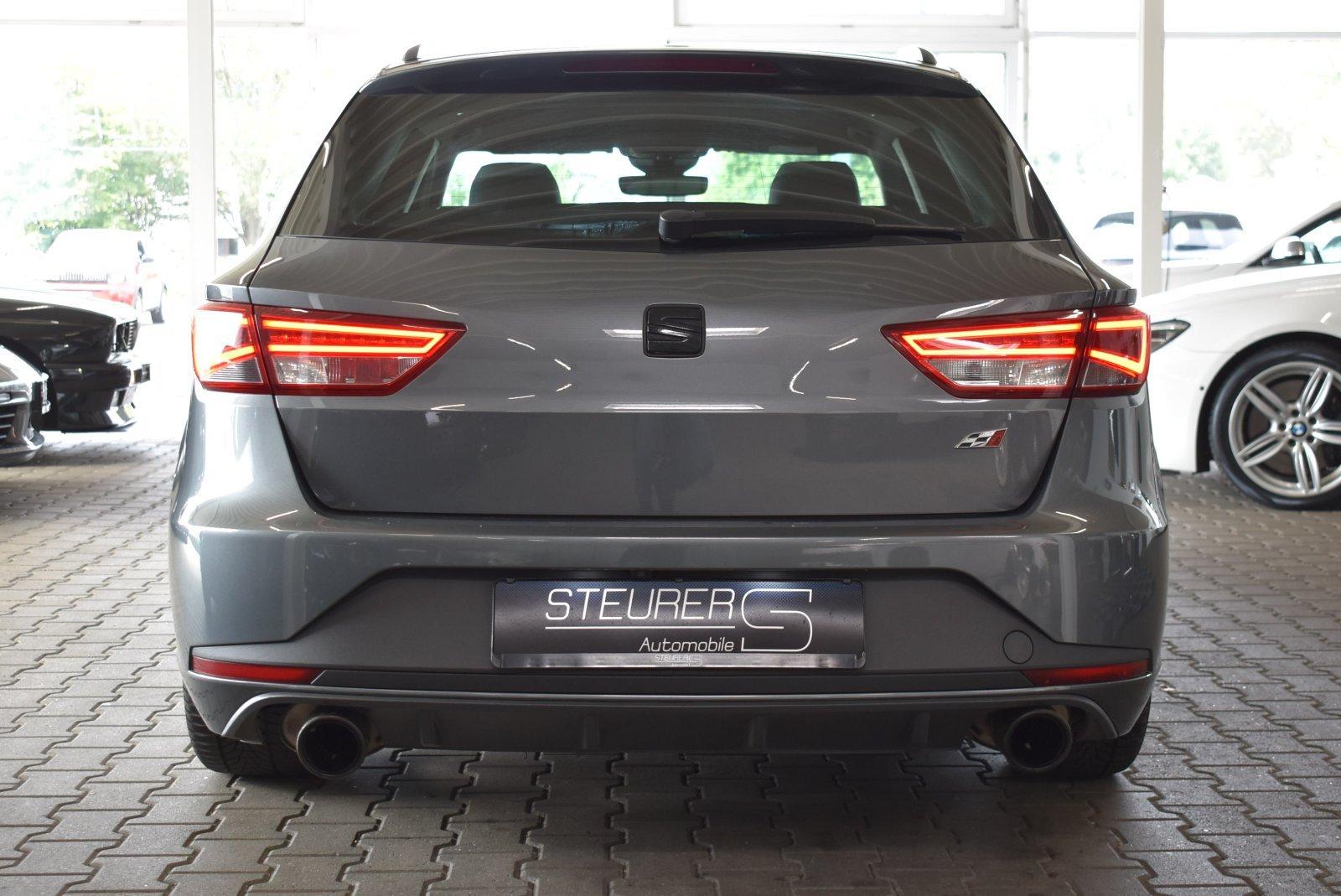 Seat Leon ST Cupra 265 ch DSG • Baquets Alcantara • Toit pano • Caméras AV/AR • DCC • CarPlay