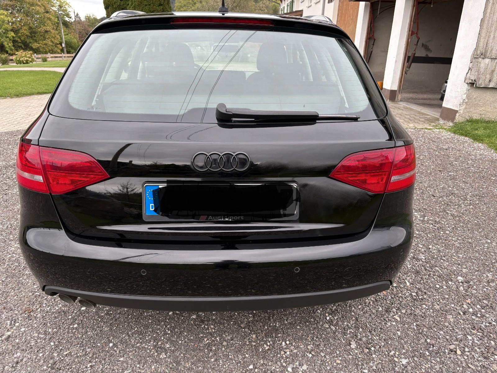 Audi A4 2008 — photo 5