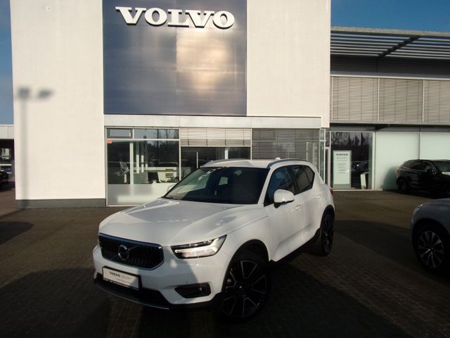 Volvo XC 40 T2 Momentum Pro 2WD