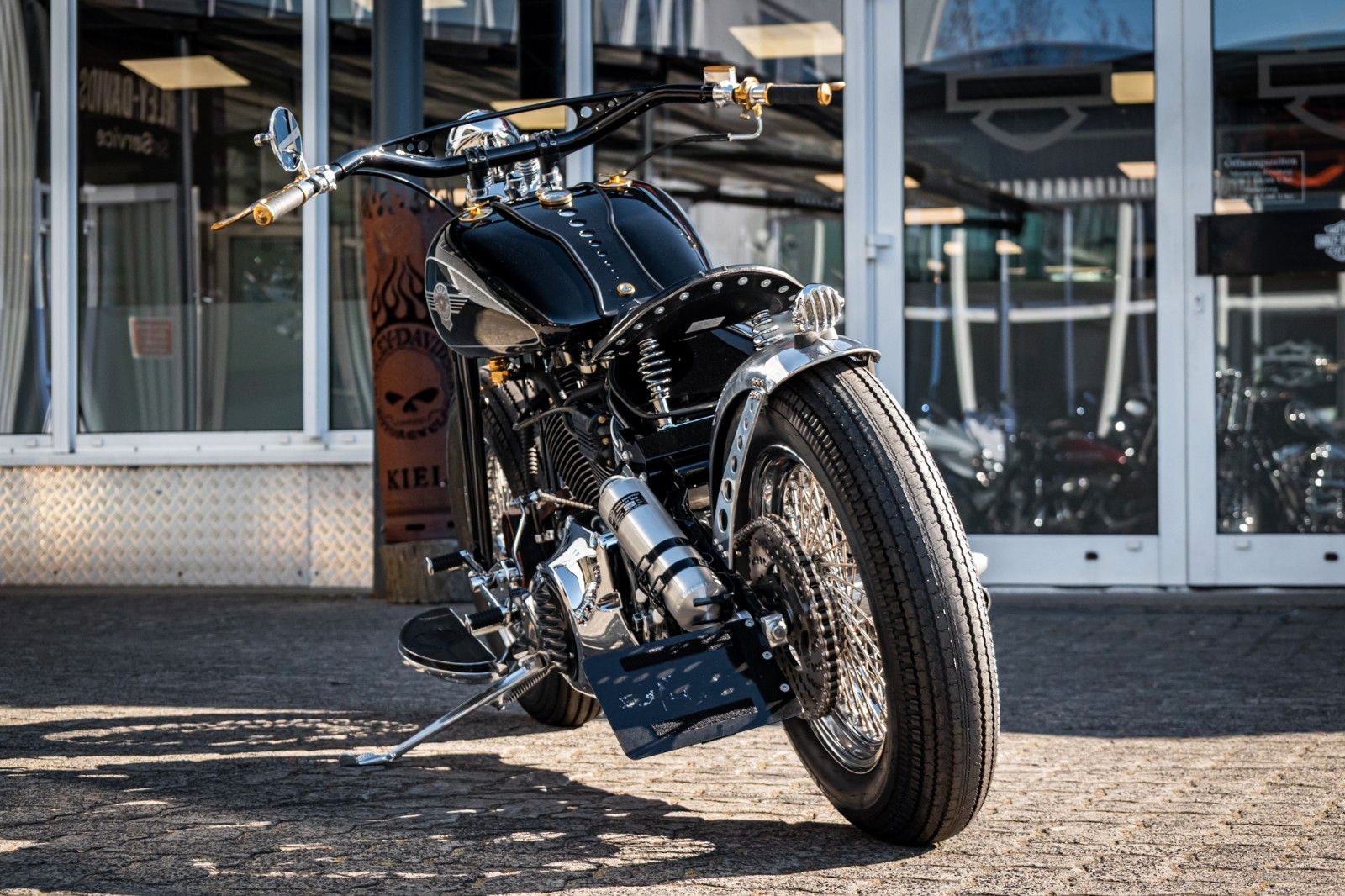 Fahrzeugabbildung Harley-Davidson Heritage Springer FLSTC 1989 Oldschool Custom