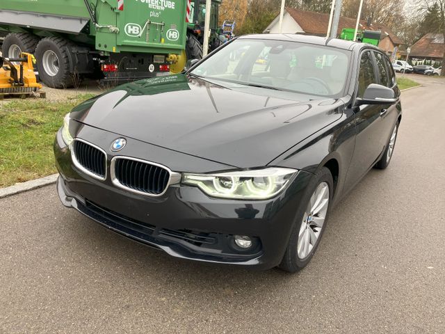 BMW 318 Touring 318i  LEDER LED  XENON SHZG TEMPOMAT