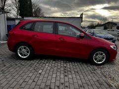 Fahrzeugabbildung Mercedes-Benz B 180 B 180 (247.084) *NAVI* *AHK* *Spur*