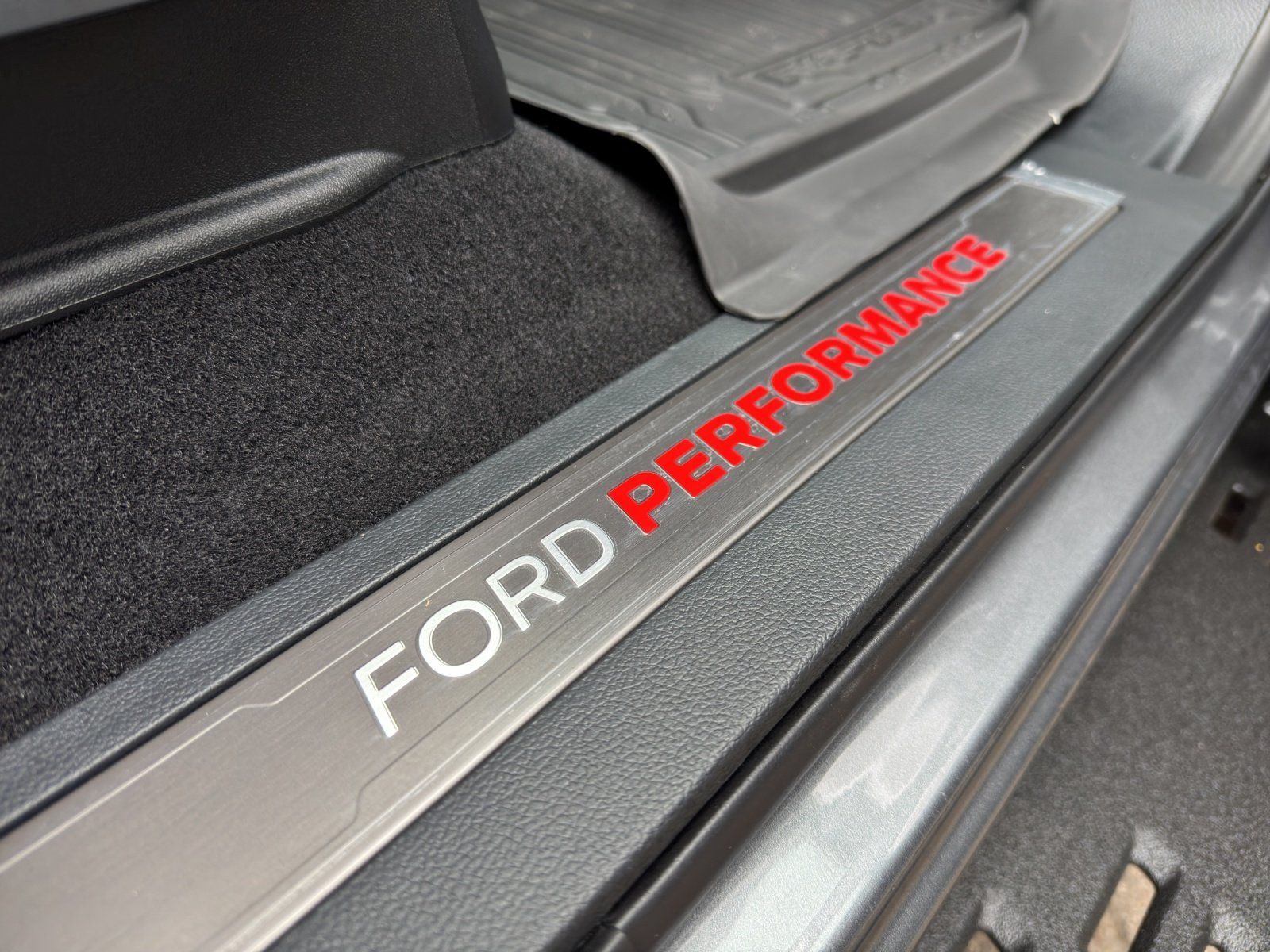 Fahrzeugabbildung Ford Raptor R V8 2025 360° KAM/NAVI/SHZ/AHK/SITZBELÜF