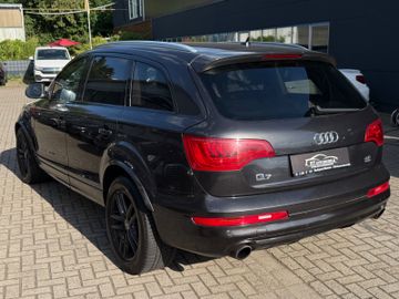 Audi Q7 - 3
