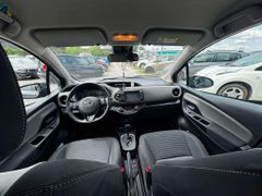 Fahrzeugabbildung Toyota Yaris Exclusive **AHK / SCHECKHEFTGEPFLEGT**
