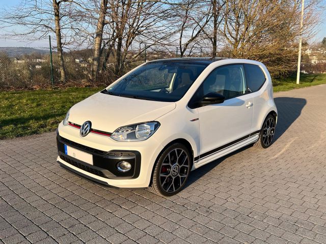 VW up