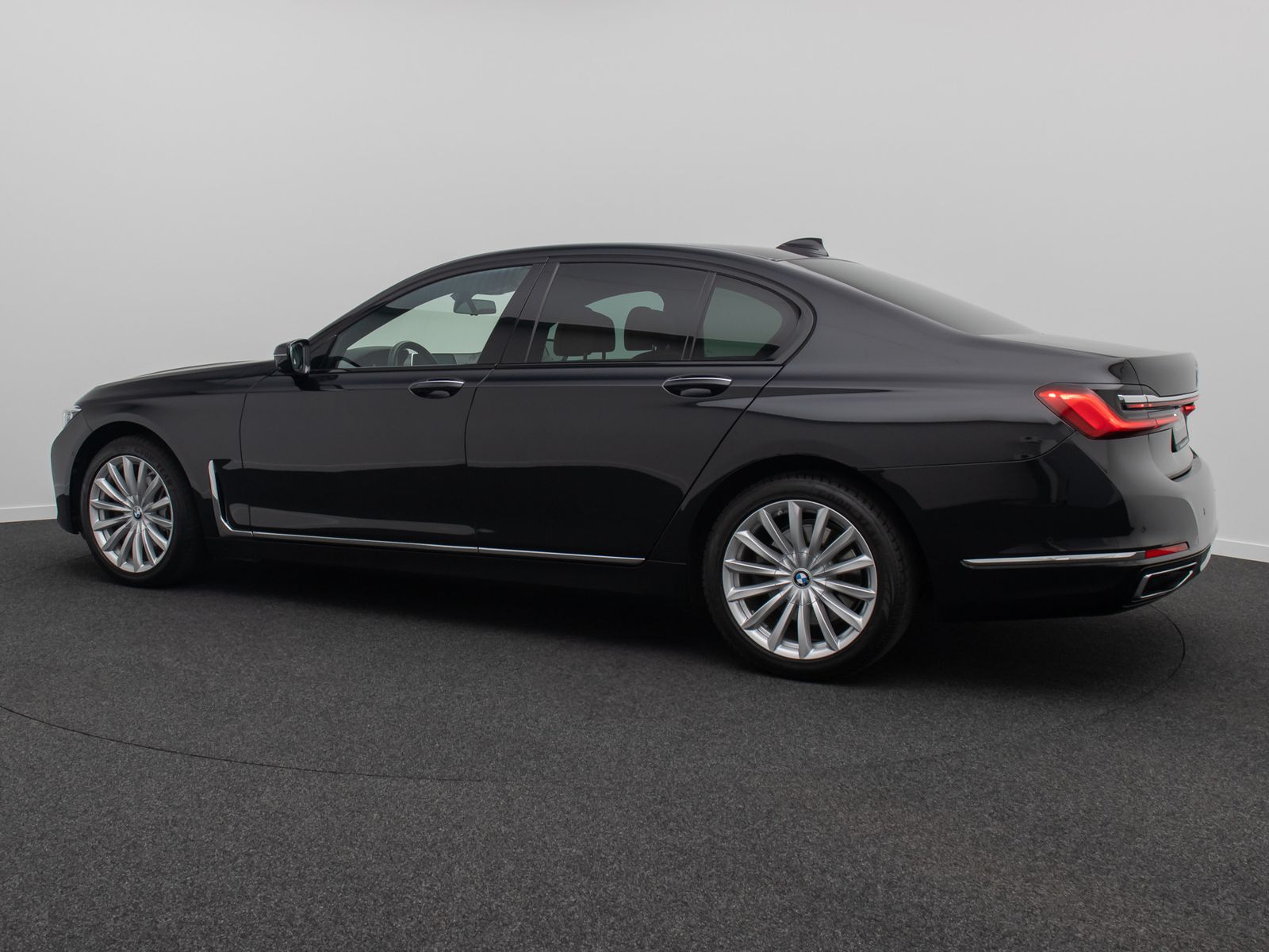Fahrzeugabbildung BMW 730d xD Massage Laser H/K SoftCl Individual Voll