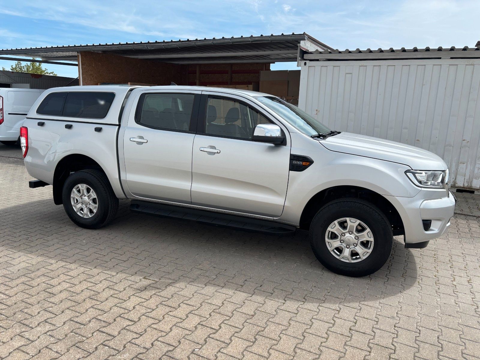 Ford Ranger XLT Doppelkabine 4x4 NAV*AHK*TEMP*SPURHAL foto 9