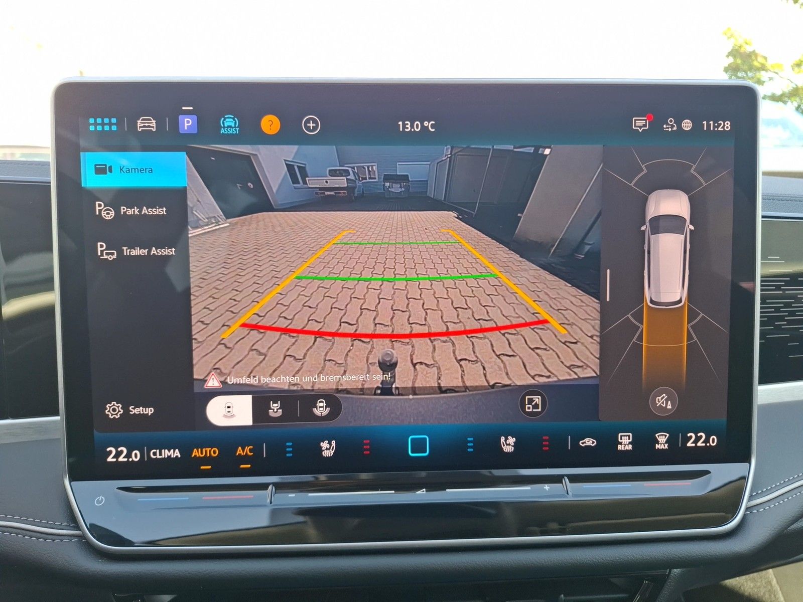 Fahrzeugabbildung Volkswagen Passat Variant TDI Elegance DSG Matrix AHK Navi