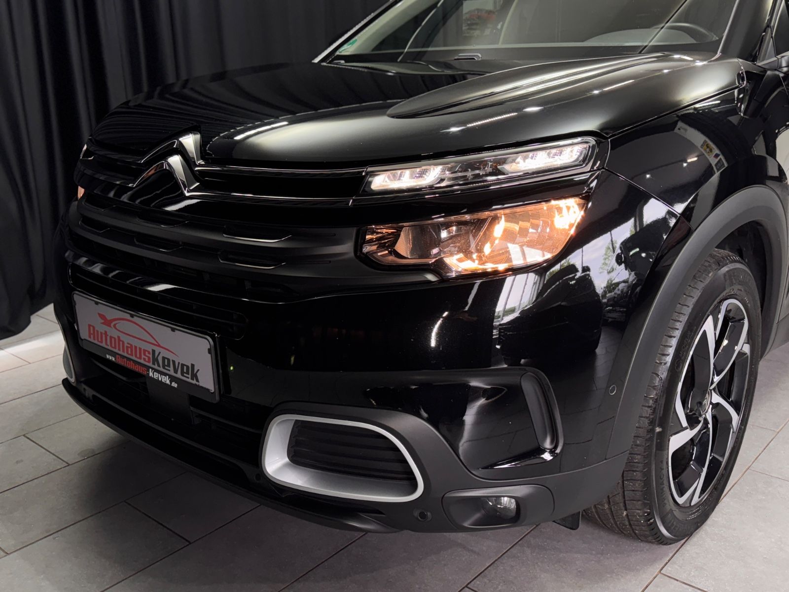 Fahrzeugabbildung Citroën C5 Aircross Feel|AUTOMATIK|KAMERA|PDC|1.HAND