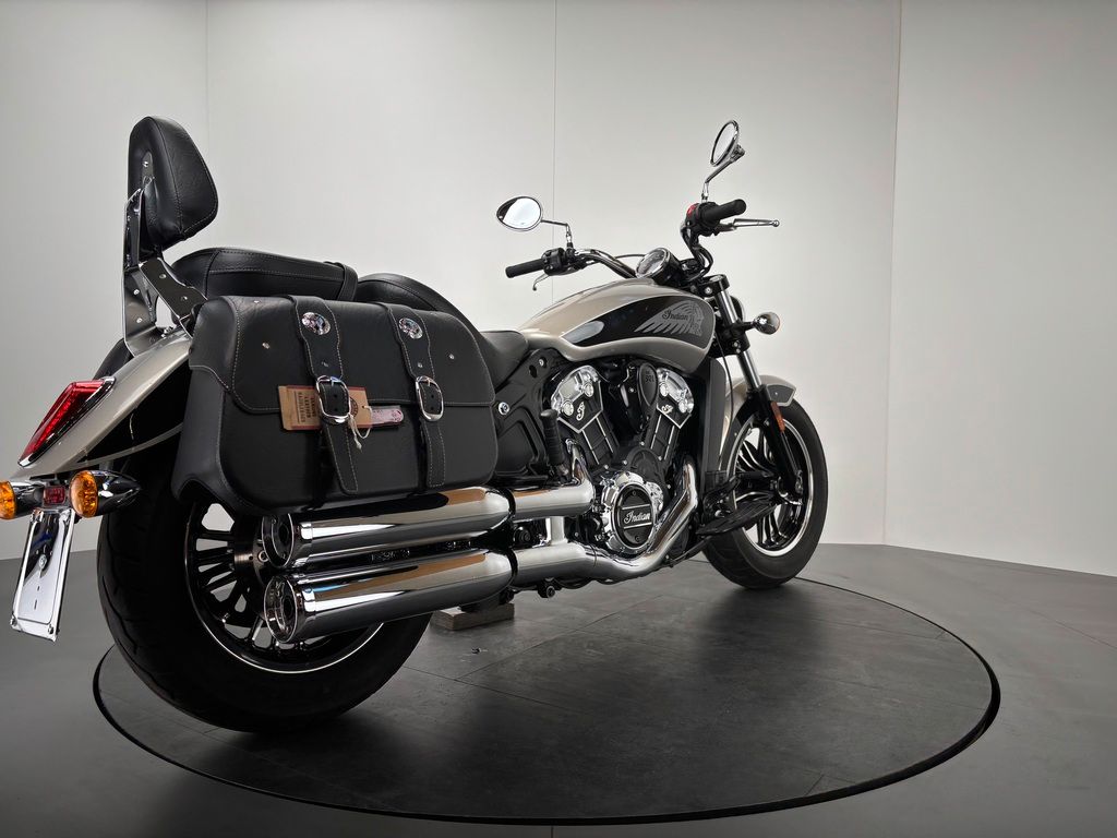 Fahrzeugabbildung Indian SCOUT *TOP-ZUSTAND *LEDER-TASCHEN