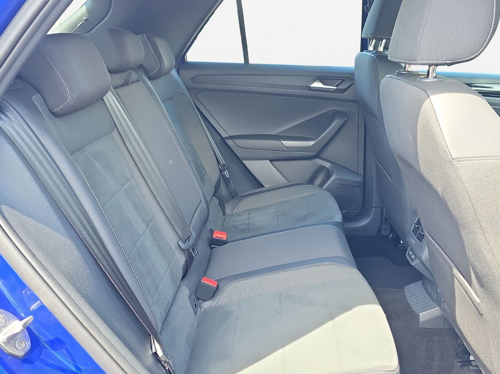 Volkswagen T-Roc - Bild 18