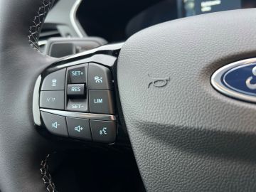 Bild 16 Ford Kuga Active X PHEV HUD El. Fondsitzverst. Navi L