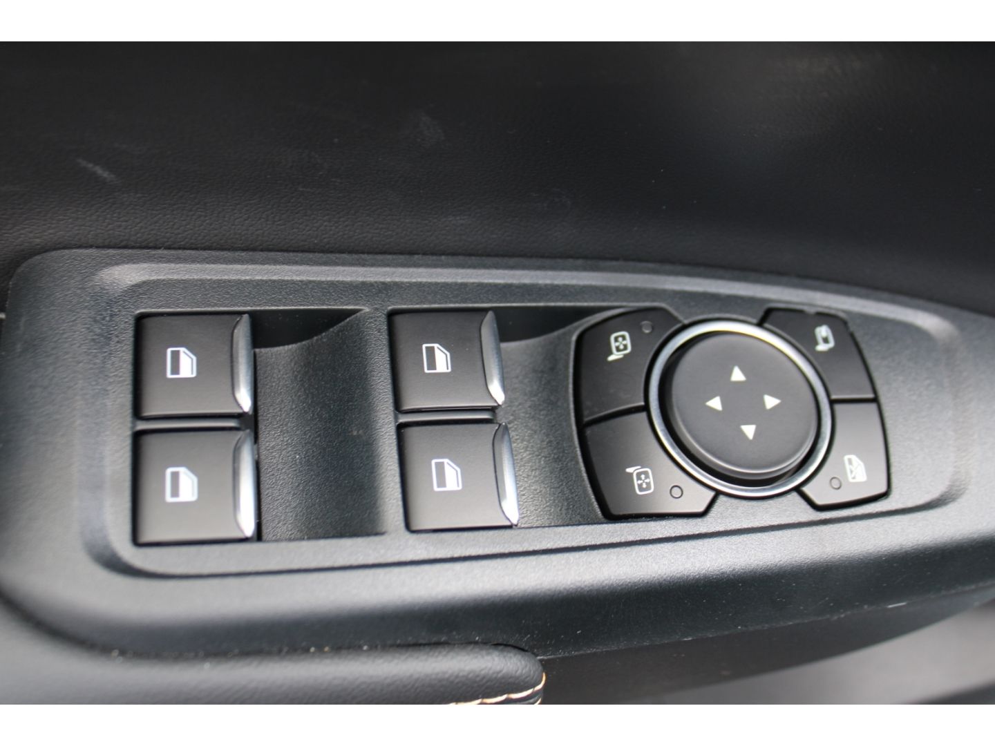 FORD Ranger e-4WD DoKa 2.0 Ecoblue Wildtrak el. Rollo - Image 13