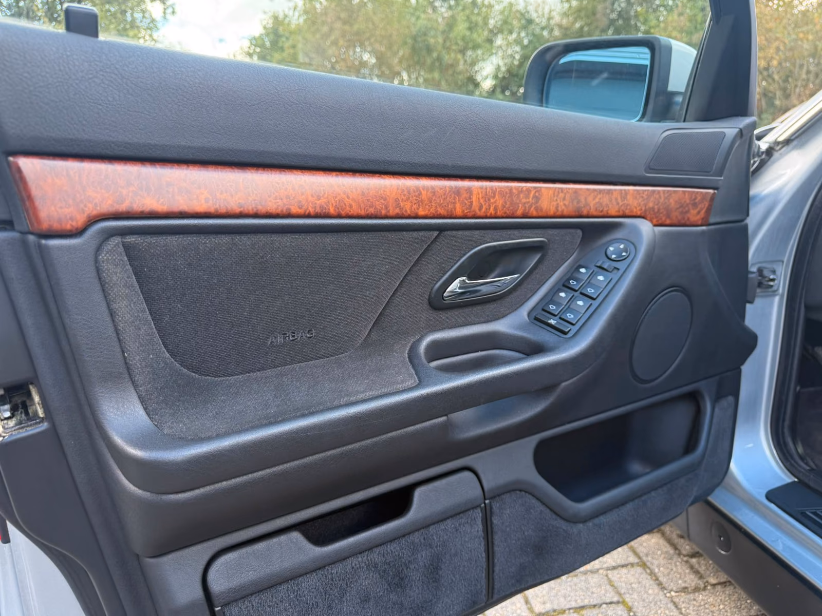 BMW 728i - 193 CV - BVA - ENTRETIEN COMPLET