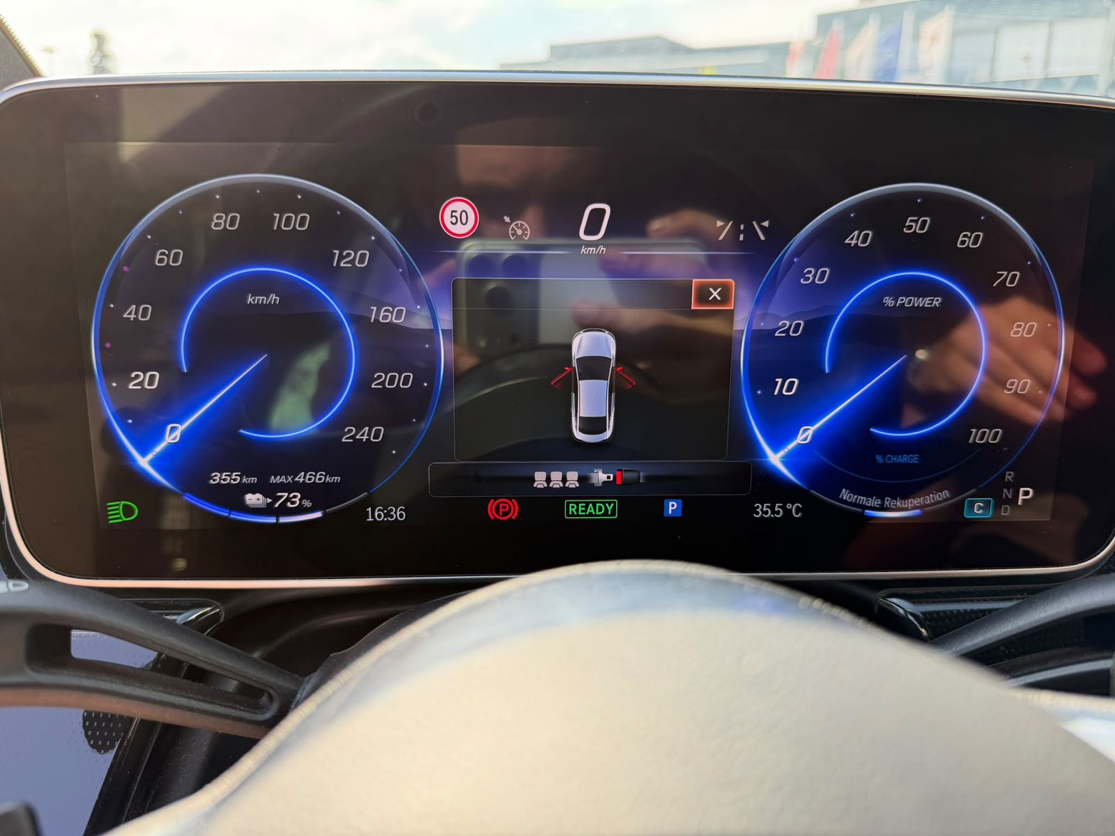 Fahrzeugabbildung Mercedes-Benz EQE 300 Advan WIDES+LEDER+LED+STNDHZ+NAVI+KAM+
