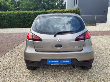 Bild 11 Mitsubishi Colt 3-T 1,1 Inform - KLIMAAUT,CD/MP3