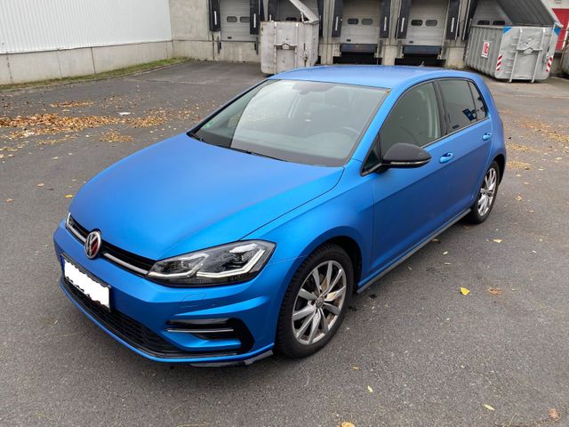 Volkswagen Golf 2.0 TDI SCR DSG R-Line Navi Alcantara 2.HD