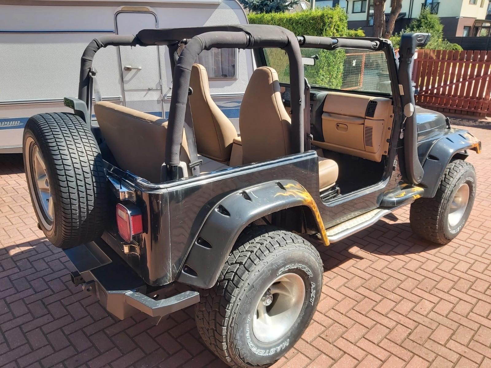 JEEP WRANGLER 4X4 SPORT 4.0 177CH - BVA - CLIMATISATION - ATTELAGE FIXE - 149.000 KMS